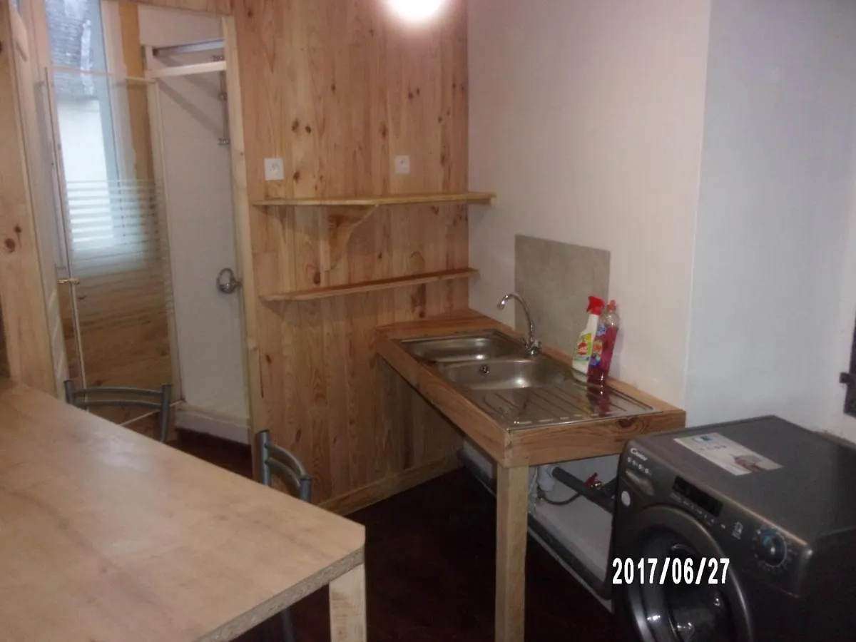 Logement Proche De Tout Saint-Laurent-de-Neste 0*,  France